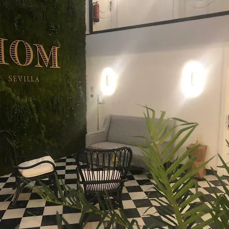 Hom * Sevilla